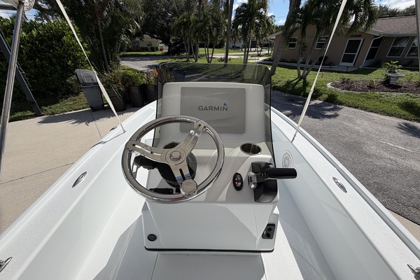 21ft Yellowfin Yacht For Sale