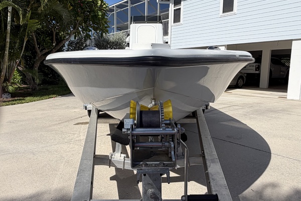 21ft Yellowfin Yacht For Sale