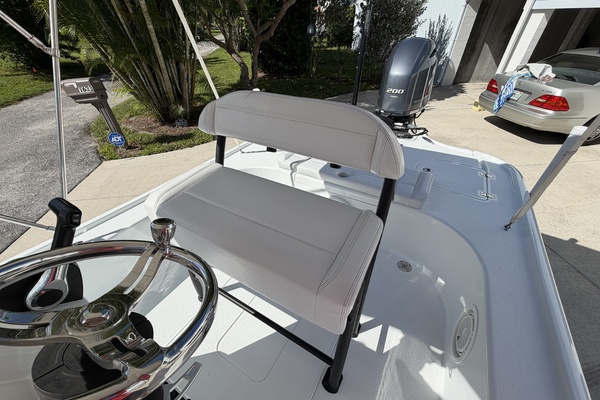 21ft Yellowfin Yacht For Sale