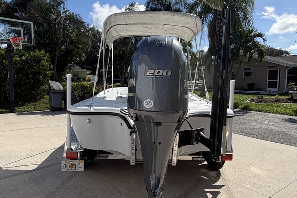 21ft Yellowfin Yacht For Sale