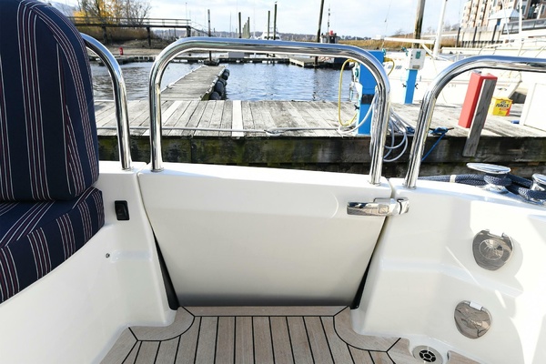 Freedom 48ft Sabre Yacht For Sale