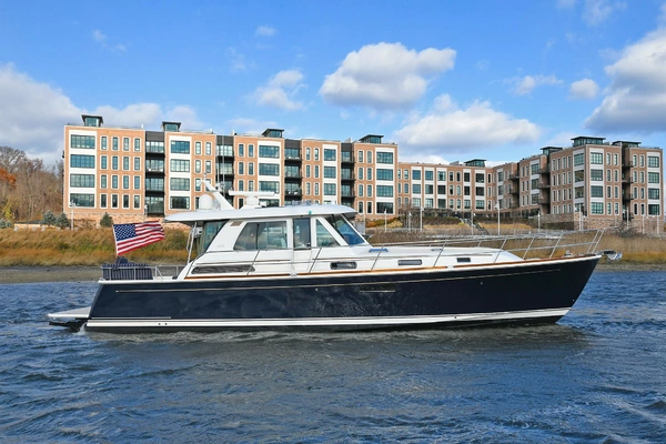 48-ft-Sabre-2021-48 Salon Express-Freedom Greenwich Connecticut United States  yacht for sale