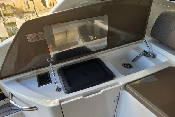 43ft Azimut Yacht For Sale