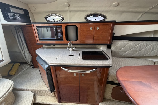 26ft Sea Ray Yacht For Sale