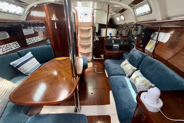 Thalassa 35ft Beneteau Yacht For Sale
