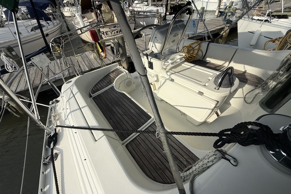 Thalassa 35ft Beneteau Yacht For Sale