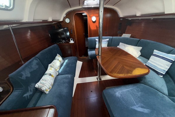 Thalassa 35ft Beneteau Yacht For Sale