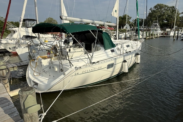 35-ft-Beneteau-1996-351-Thalassa Tracy's Landing Maryland United States  yacht for sale
