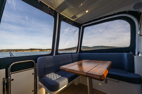 Nimbus 305 Coupe Yacht For Sale