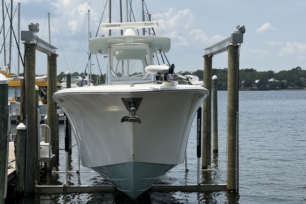 33ft Front Runner Yacht For Sale