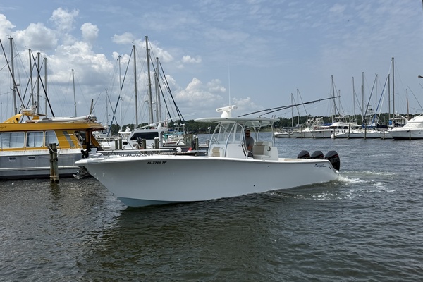 33ft Front Runner Yacht For Sale