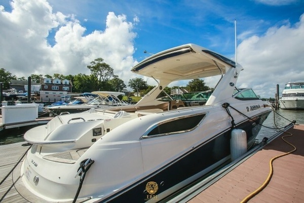 35ft Sea Ray Yacht For Sale