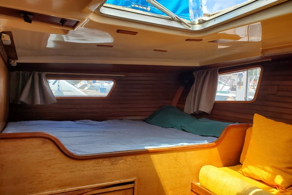 Walkabout 43ft Wauquiez Yacht For Sale