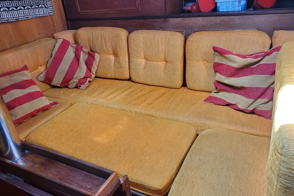 Walkabout 43ft Wauquiez Yacht For Sale