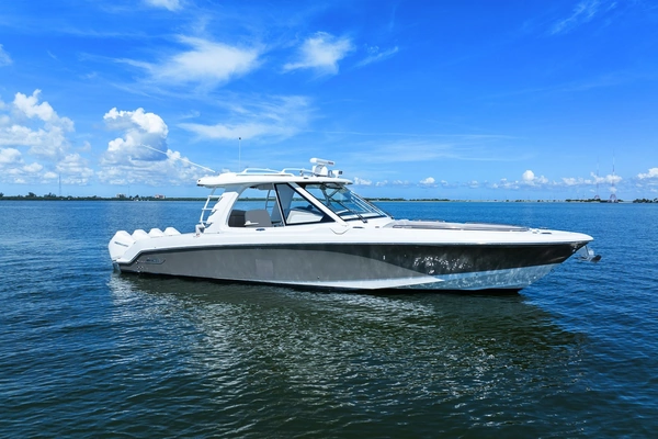 Boston Whaler 380 Realm Yacht For Sale