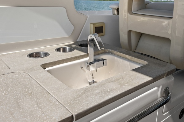 38ft Boston Whaler Yacht For Sale