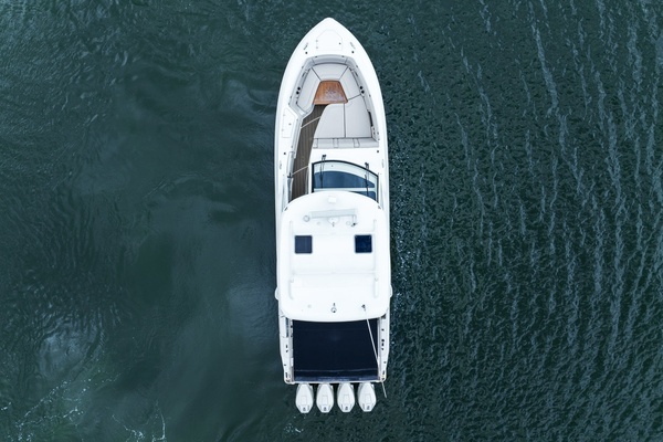 38ft Boston Whaler Yacht For Sale