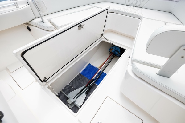 28ft Contender Yacht For Sale