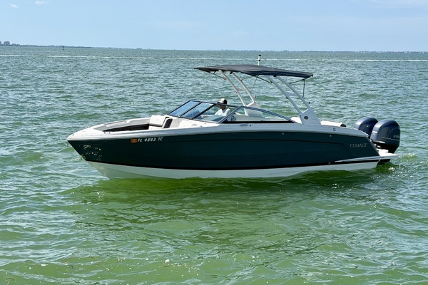 28ft Cobalt Yacht For Sale