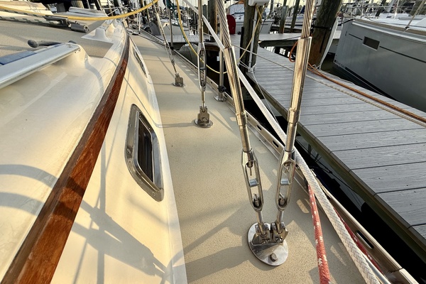 AD 40ft Caliber Yacht For Sale