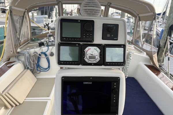 AD 40ft Caliber Yacht For Sale