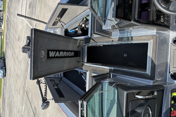 23ft Warrior Yacht For Sale
