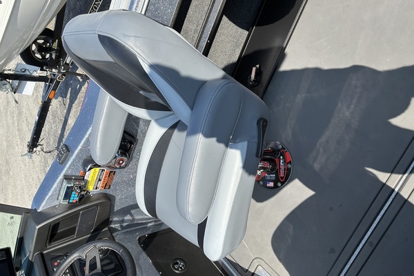 23ft Warrior Yacht For Sale