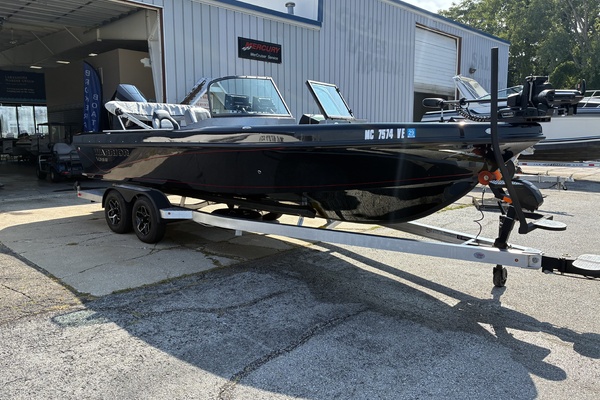 23ft Warrior Yacht For Sale