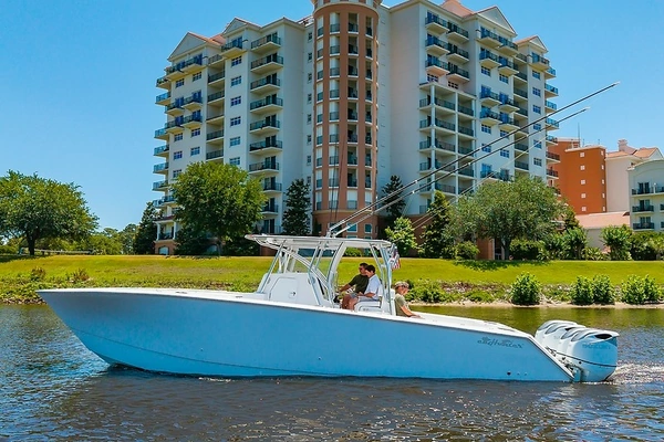 38-ft-SeaHunter-2022-38 CTS-Ladda'wan Wilmington North Carolina United States  yacht for sale