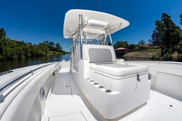 Ladda wan 38ft SeaHunter Yacht For Sale