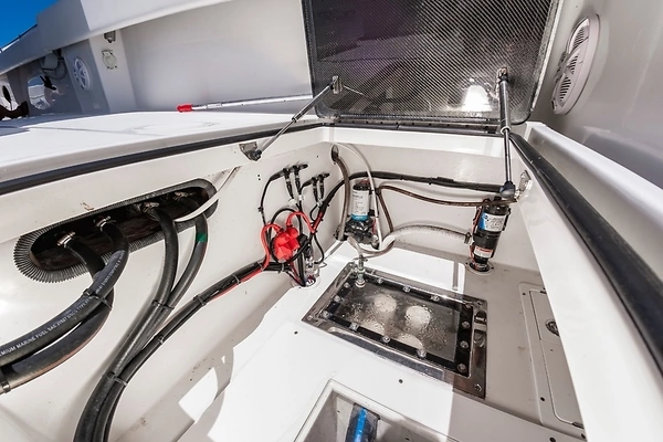 SeaHunter 38 CTS Yacht For Sale