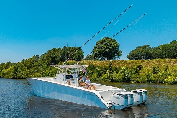 Ladda wan 38ft SeaHunter Yacht For Sale