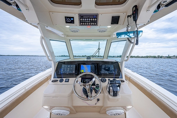 Scout 355 LXF Yacht For Sale