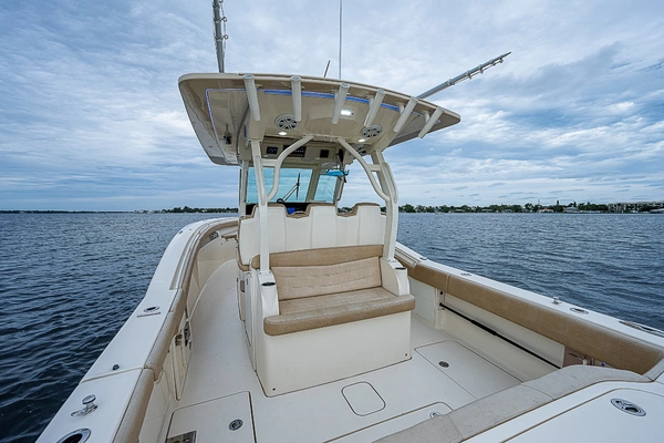 Scout 355 LXF Yacht For Sale