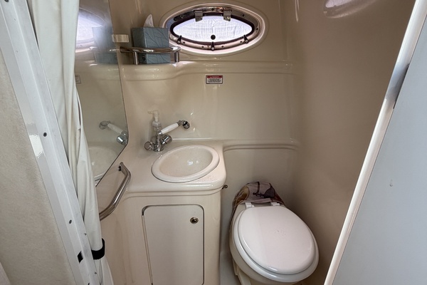 26ft Sea Ray Yacht For Sale