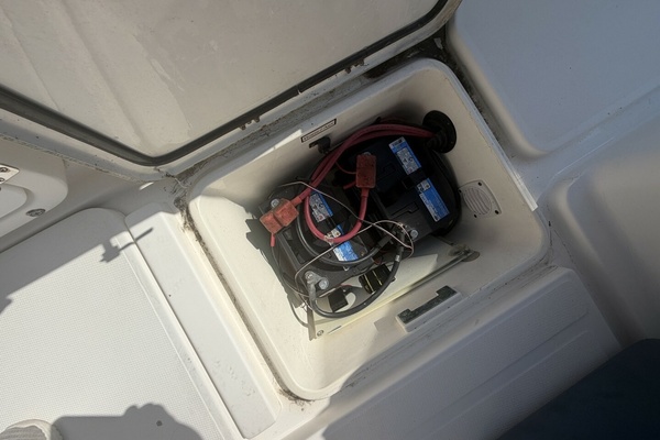 29ft Century Yacht For Sale