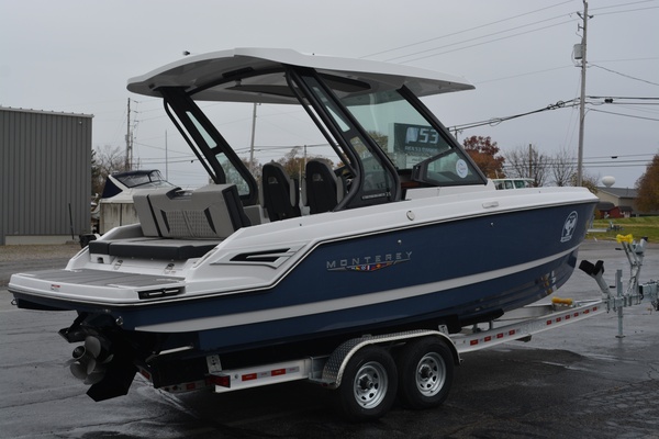 25ft Monterey Yacht For Sale