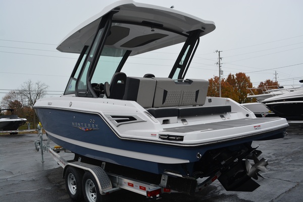 25ft Monterey Yacht For Sale