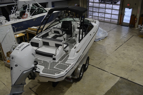 24ft Monterey Yacht For Sale