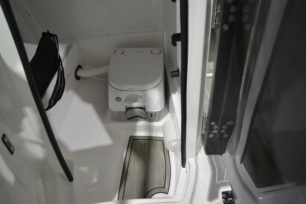24ft Monterey Yacht For Sale