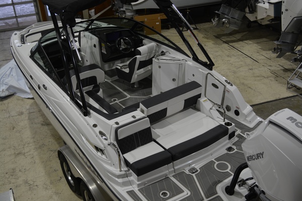 24ft Monterey Yacht For Sale