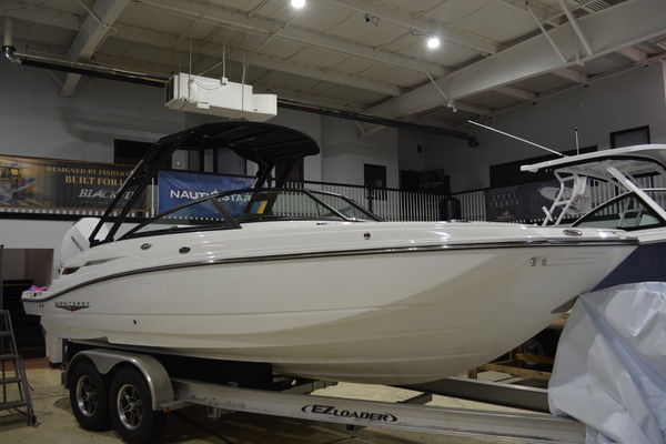 24ft Monterey Yacht For Sale