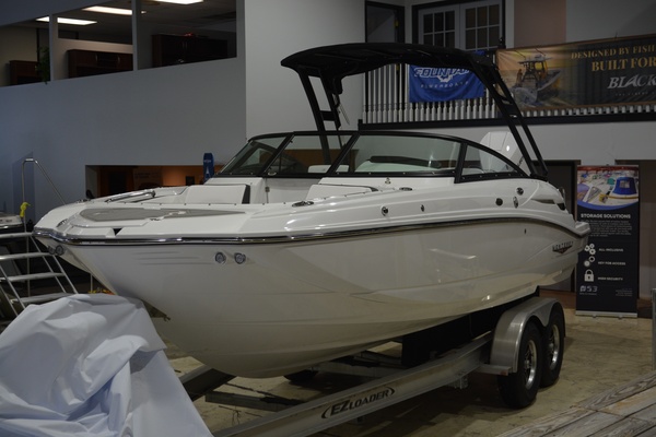 24ft Monterey Yacht For Sale