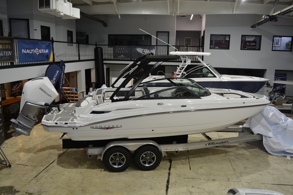 24ft Monterey Yacht For Sale