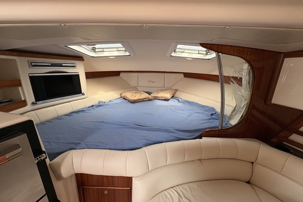 36ft Grady White Yacht For Sale