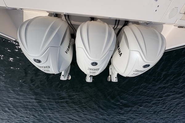 36ft Grady White Yacht For Sale
