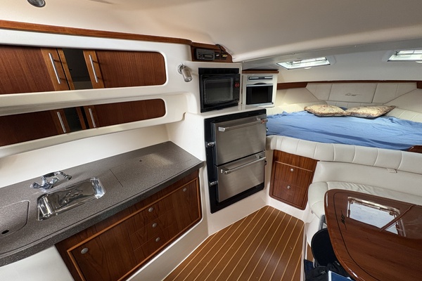 36ft Grady White Yacht For Sale