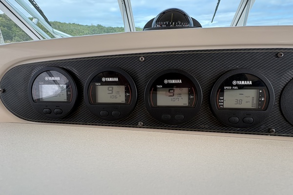 36ft Grady White Yacht For Sale