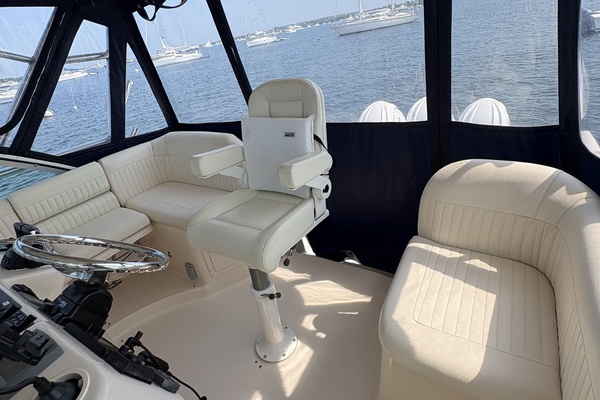 36ft Grady White Yacht For Sale