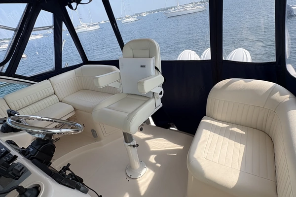 Grady-White 365 Express Yacht For Sale